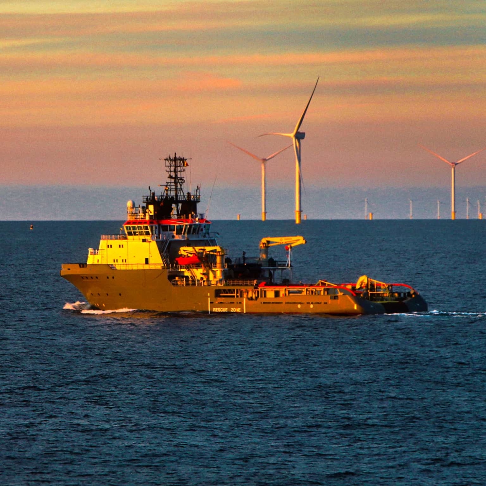 Class News support ship