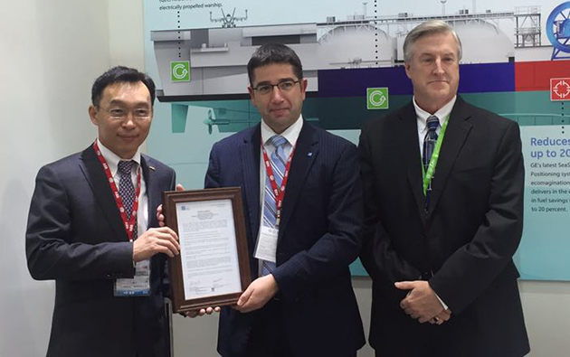 GE Marine and Dalian Shipbuilding Industry Company (DSIC) has obtained Lloyd’s Register’s (LR) Approval in Principle (AiP) for the jointly developed gas turbine-powered LNG carrier design, the two companies announced today at the Marintec China 2015 trade show.