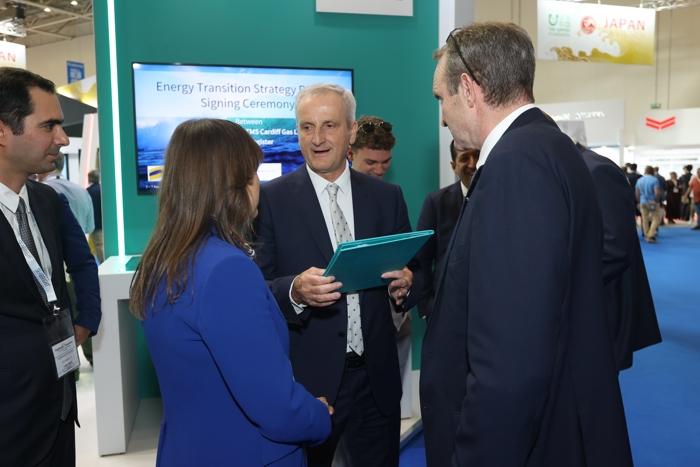 Representatives from TMS Group and LR marked the partnership with a ceremony at the LR Stand on day two of the exhibition.